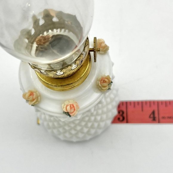 Set of 2 Mini Vintage Oil Lamps 8.5 x 3 9 x 3 Brass and White Milk Glass - Picture 9 of 11